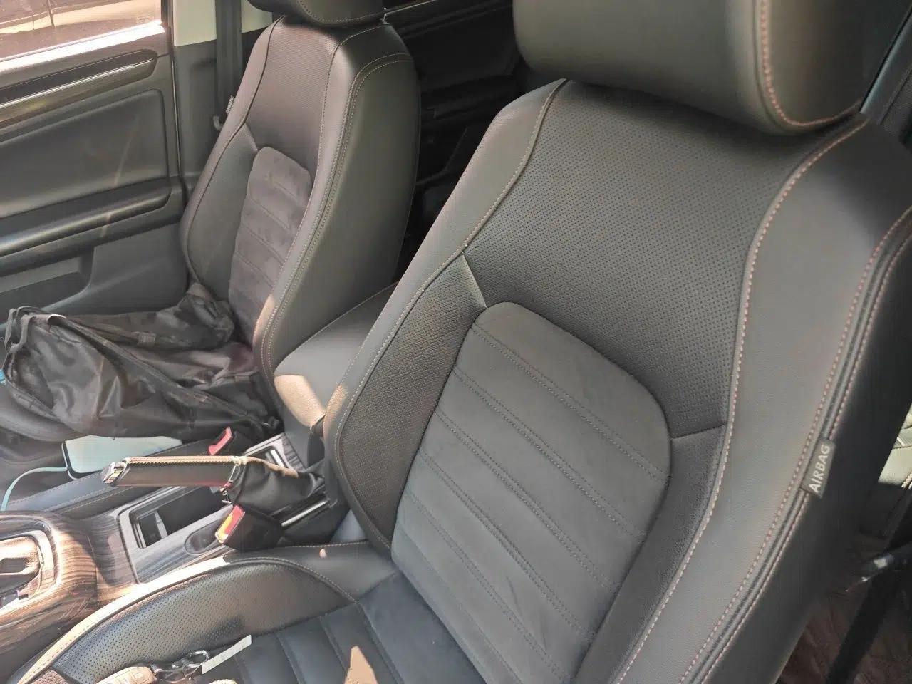 Volkswagen Sagitar 2017 230TSI Automatic Luxury Edition — миниатюра 15