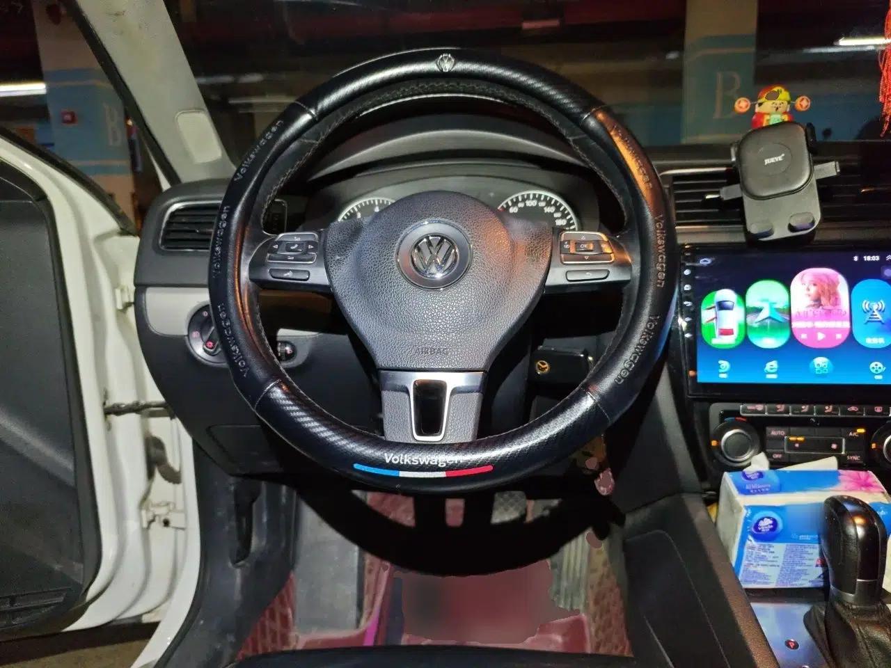 Volkswagen Sagitar 2014 Revised Version 1.4TSI Automatic Luxury Edition — миниатюра 10
