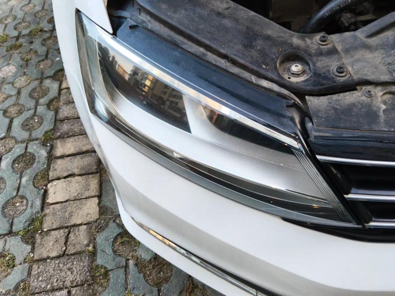 Volkswagen Sagitar 2018 1.6L Automatic Comfort Model — миниатюра 7