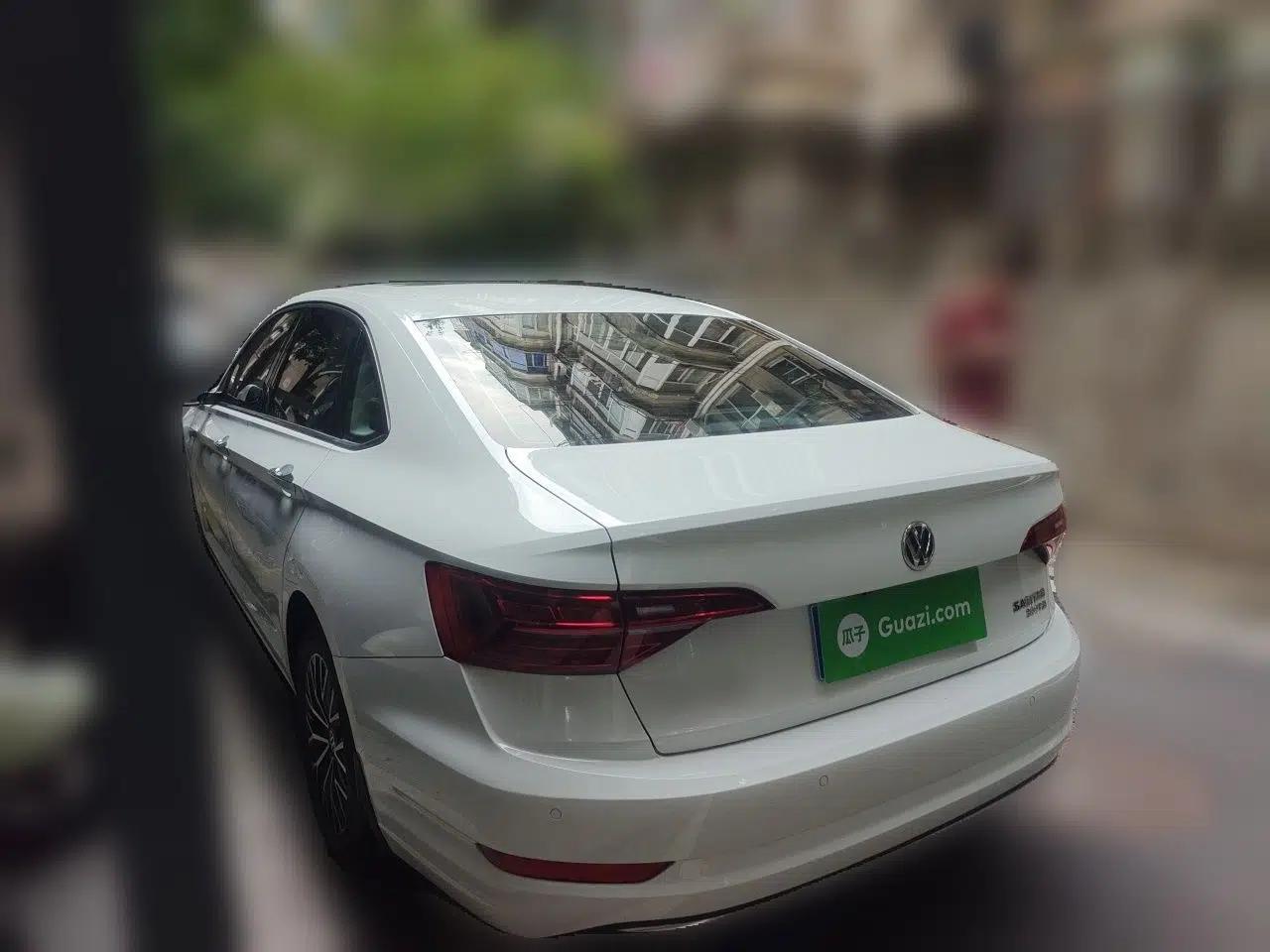 Volkswagen Sagitar 2019 200TSI DSG Comfort Version China VI Standard — миниатюра 4