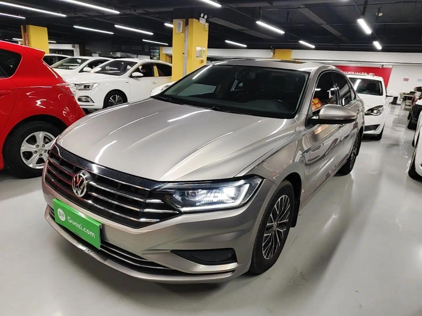 Volkswagen Sagitar 2020 200TSI DSG Comfort Version China VI Standard — миниатюра 1