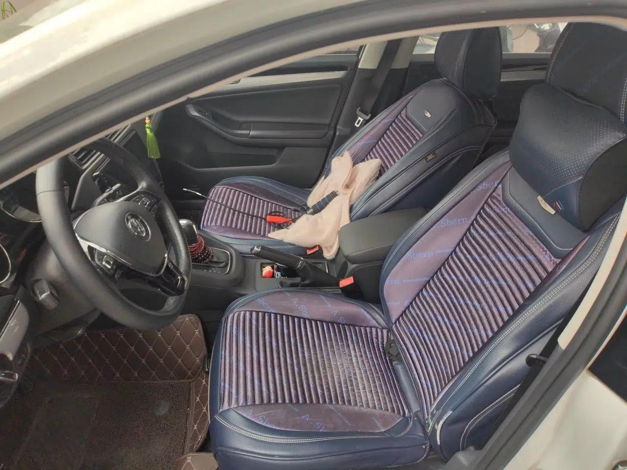 Volkswagen Sagitar 2017 230TSI Automatic Comfort Version — миниатюра 14