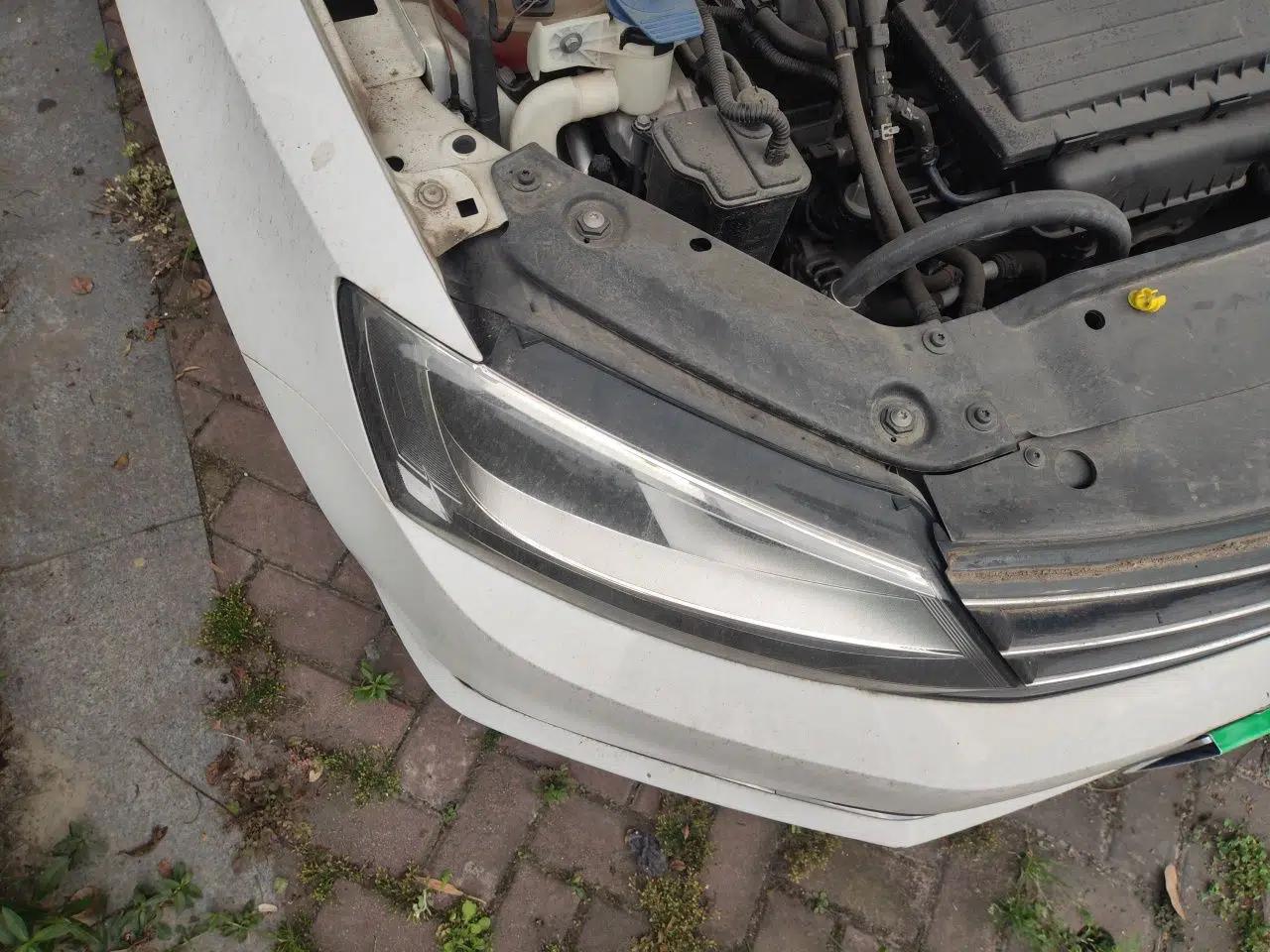 Volkswagen Sagitar 2017 230TSI Automatic Comfort Version — миниатюра 7