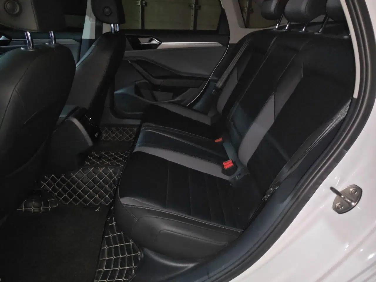 Volkswagen Sagitar 2020 200TSI DSG Comfort Version China VI Standard — миниатюра 17