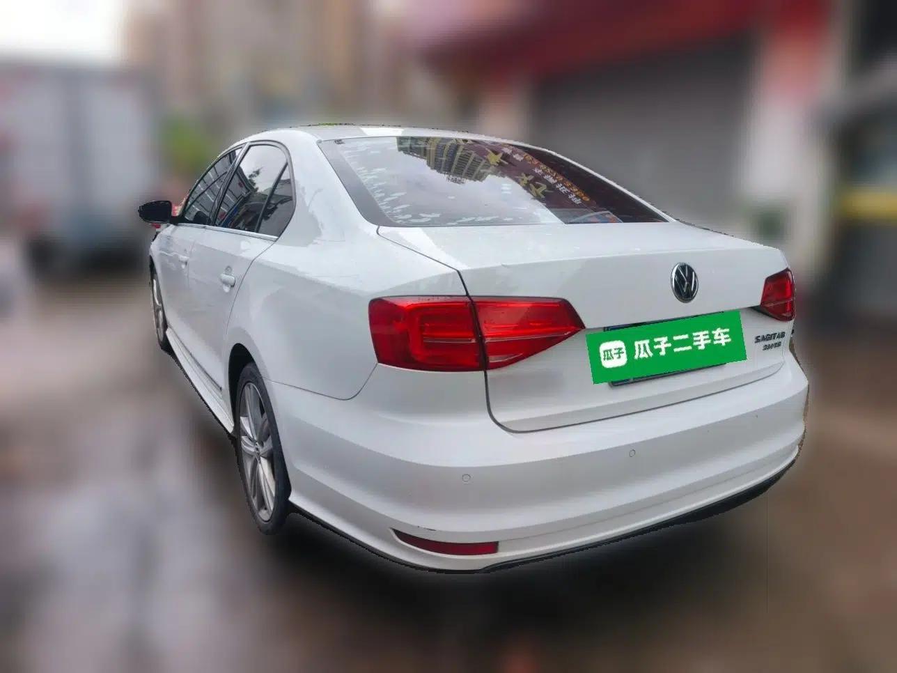 Volkswagen Sagitar 2018 280TSI DSG Ignite Edition — миниатюра 4