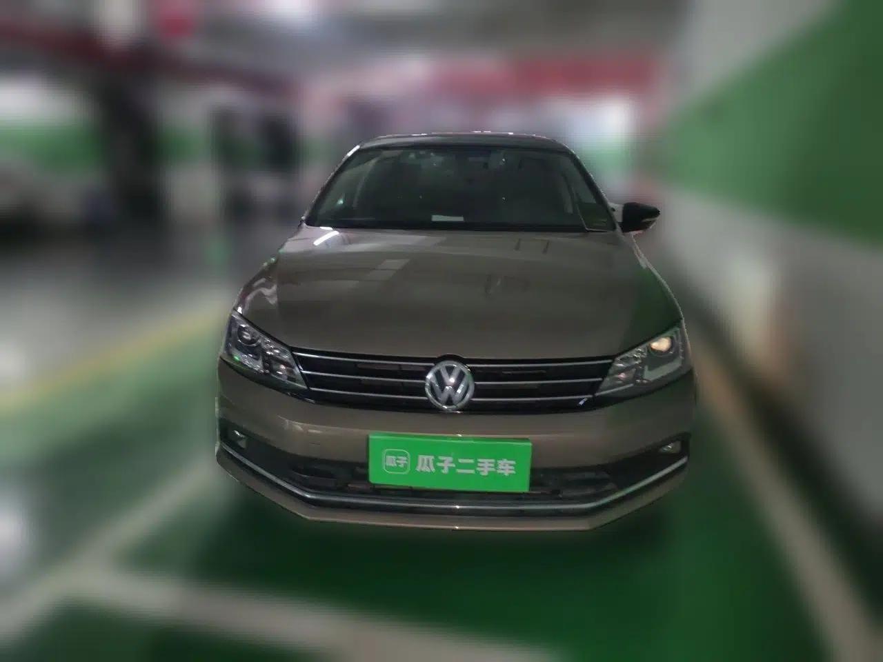 Volkswagen Sagitar 2018 280TSI DSG Luxury Model — миниатюра 2