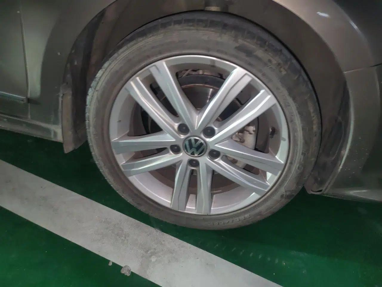 Volkswagen Sagitar 2018 280TSI DSG Luxury Model — миниатюра 8