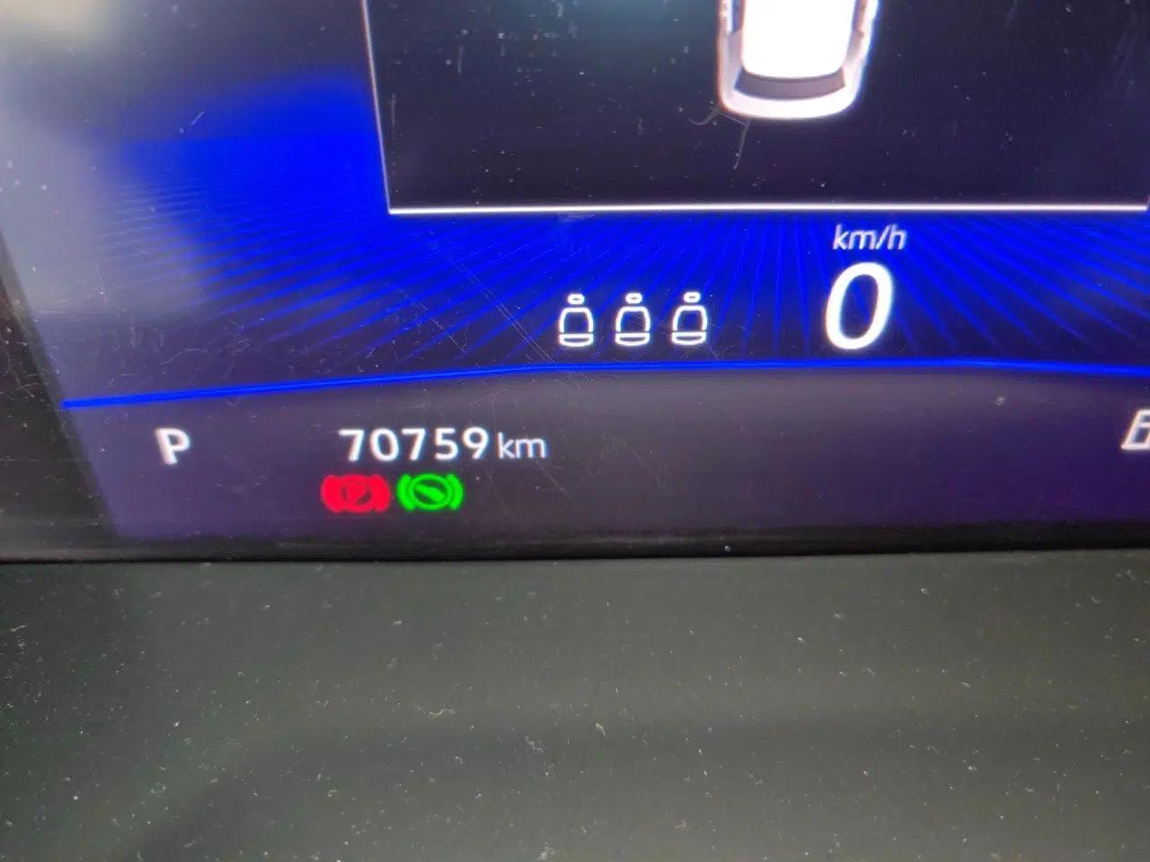 Volkswagen Sagitar 2022 280TSI DSG Excellence Edition — миниатюра 12