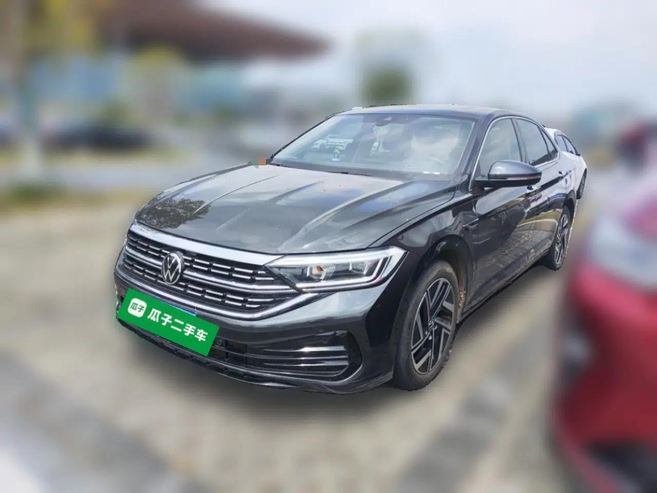 Volkswagen Sagitar 2023 300TSI DSG Excellence Edition — миниатюра 1