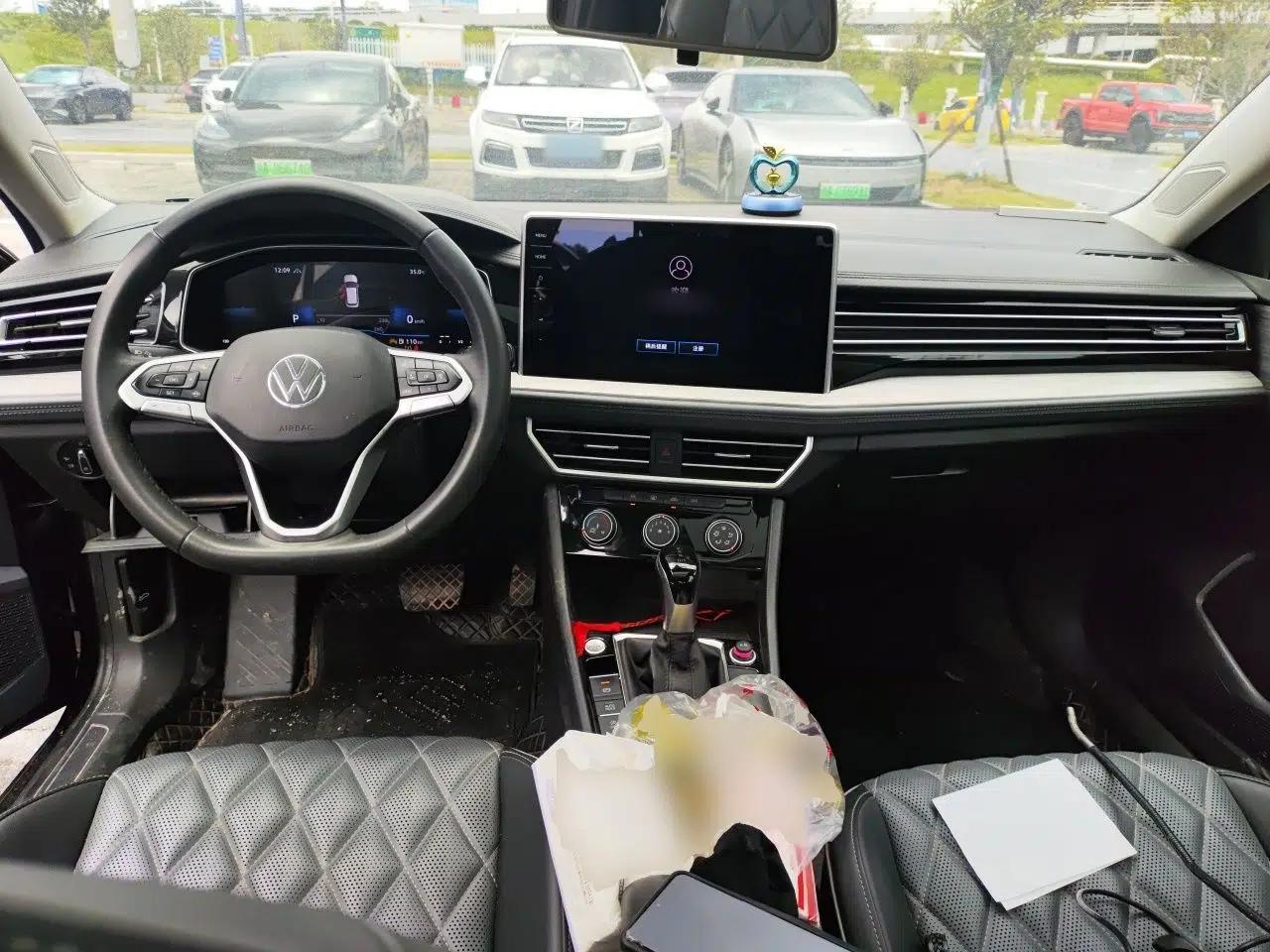 Volkswagen Sagitar 2023 300TSI DSG Excellence Edition — миниатюра 9