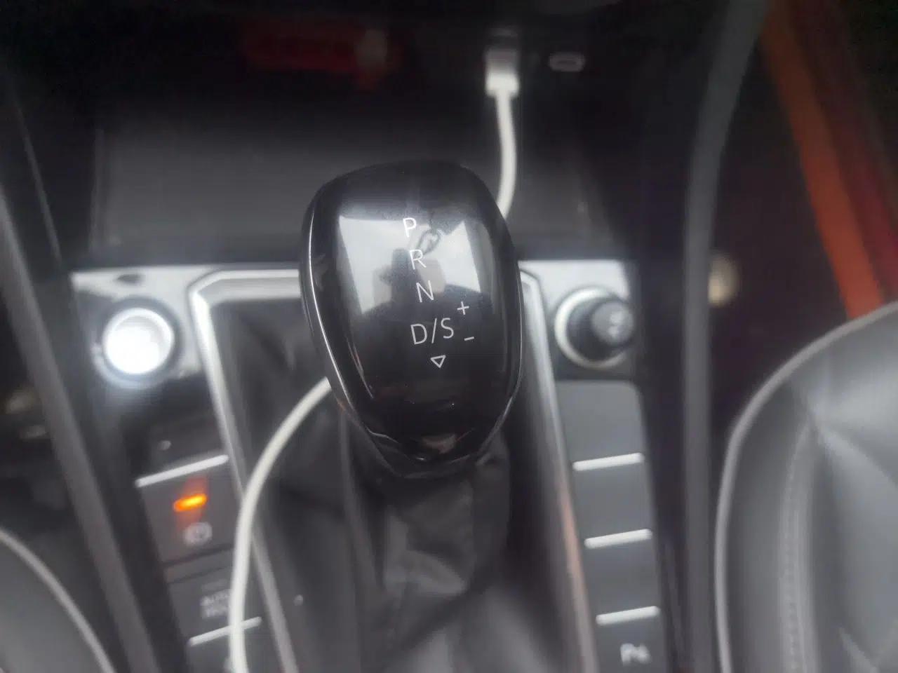 Volkswagen Sagitar 2023 300TSI DSG Excellence Edition — миниатюра 14