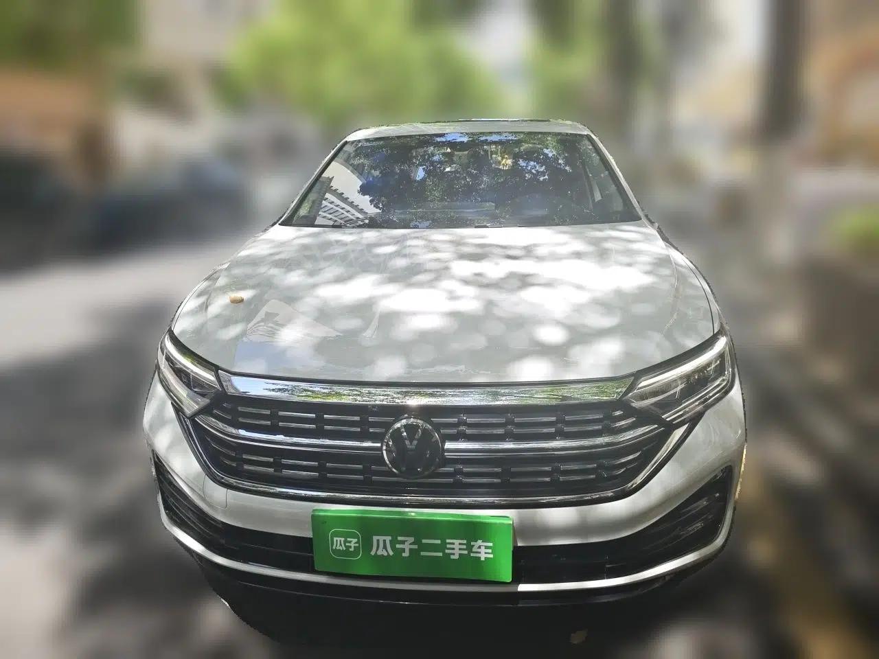 Volkswagen Sagitar 2023 300TSI DSG Excellence Edition — миниатюра 2