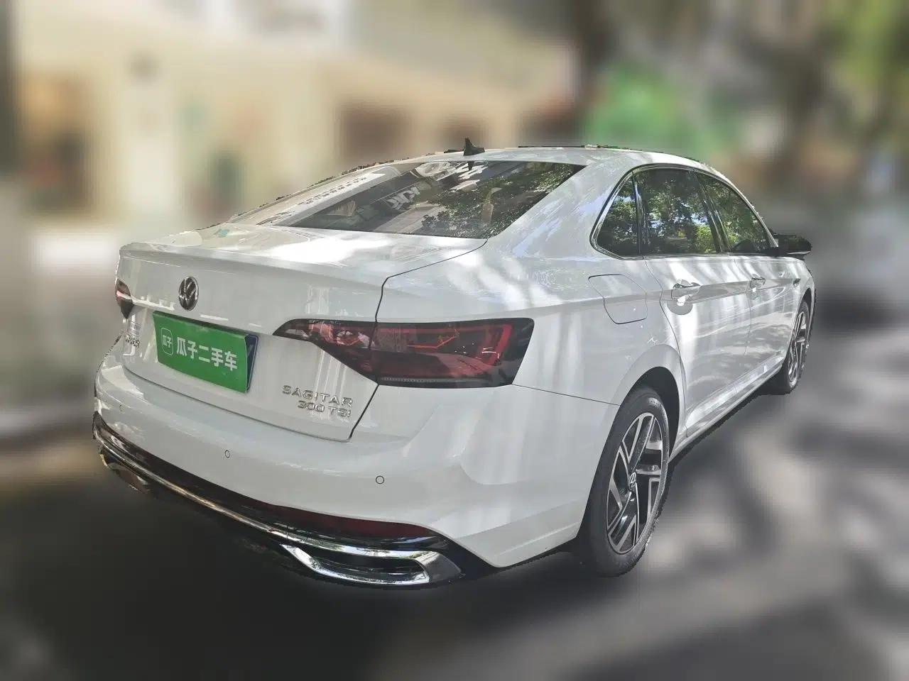 Volkswagen Sagitar 2023 300TSI DSG Excellence Edition — миниатюра 4