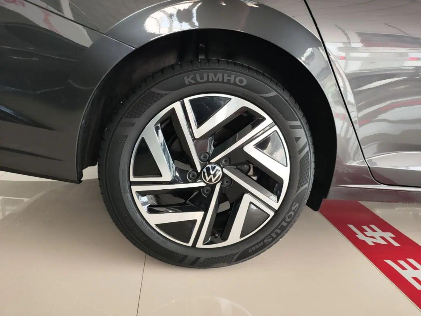 Volkswagen Sagitar 2023 300TSI DSG Excellence Edition — миниатюра 11