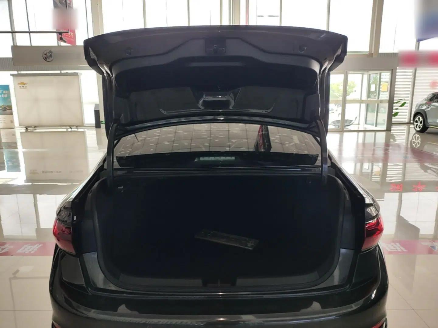 Volkswagen Sagitar 2023 300TSI DSG Excellence Edition — миниатюра 22