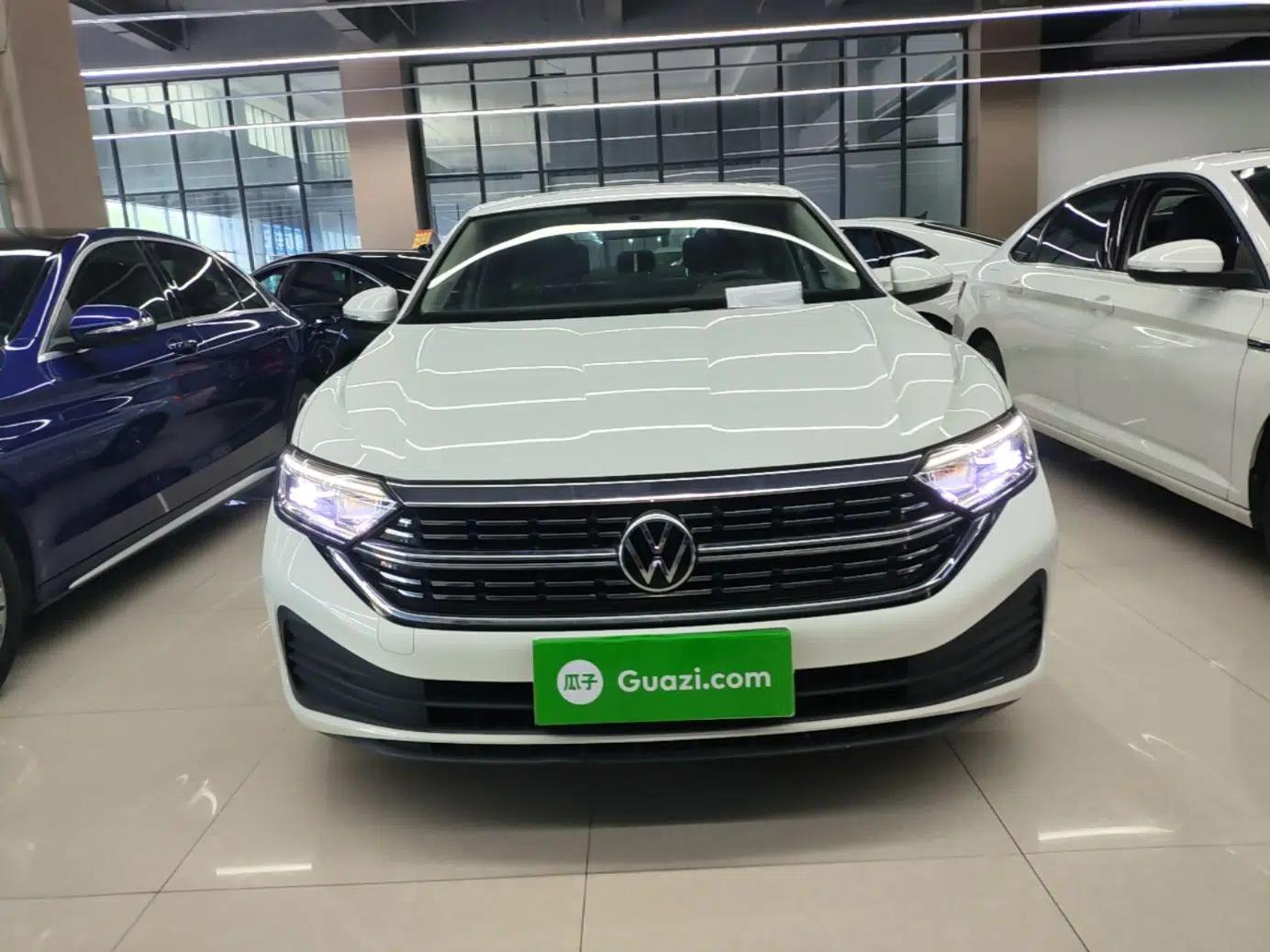 Volkswagen Sagitar 2024 200TSI DSG Flyover Edition — миниатюра 2