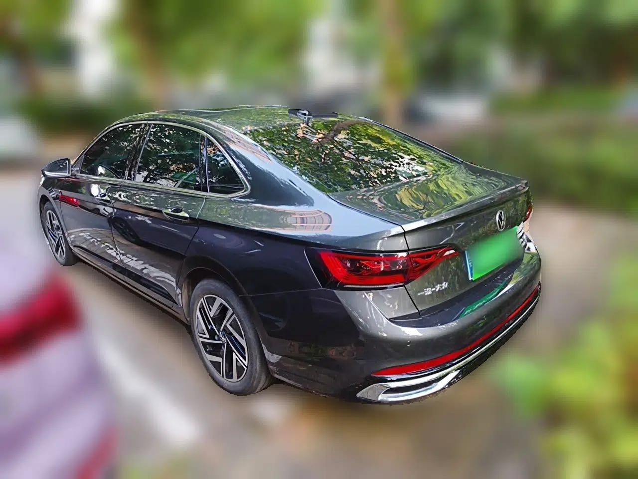 Volkswagen Sagitar 2023 300TSI DSG Excellence Edition — миниатюра 4