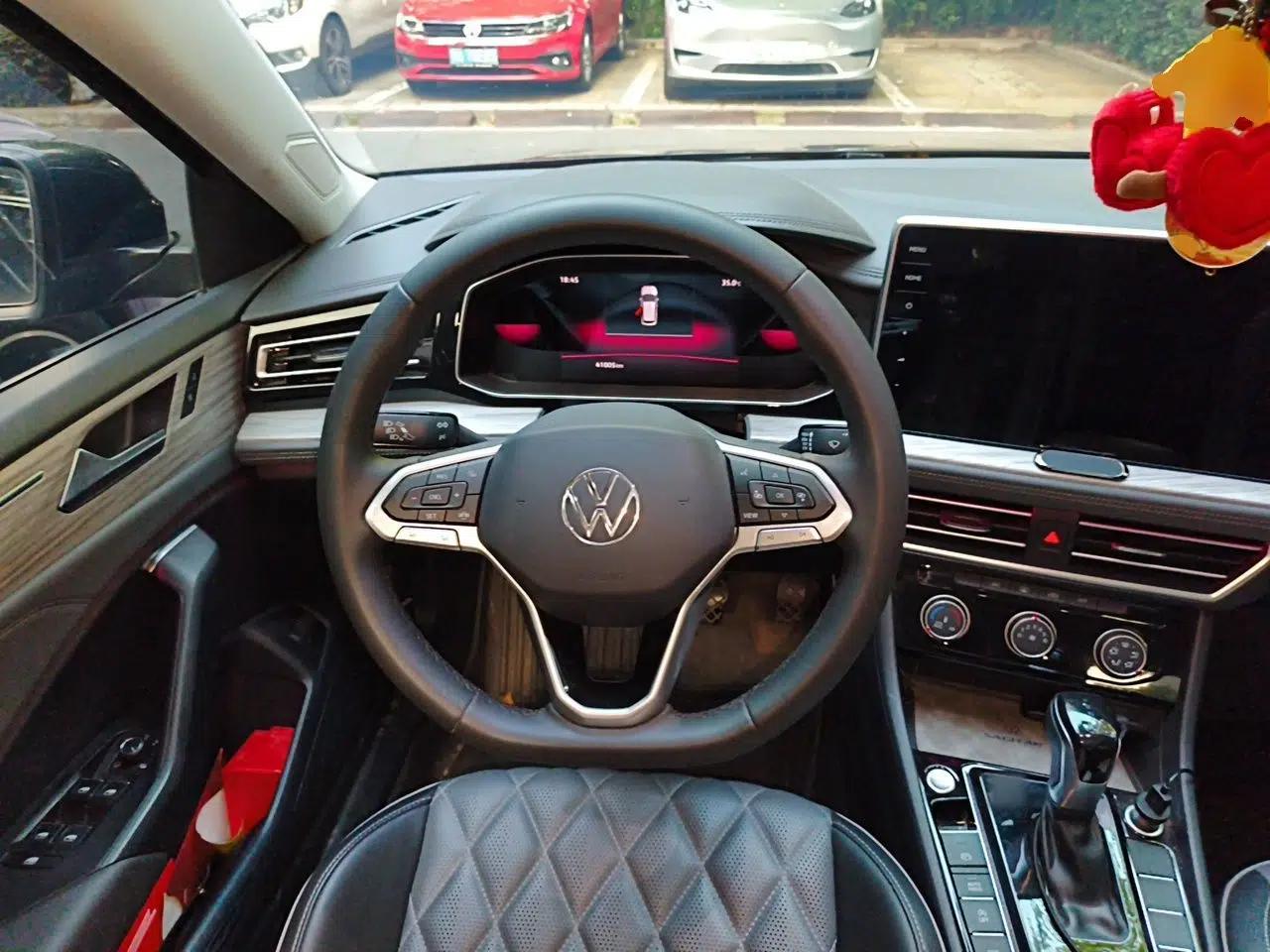 Volkswagen Sagitar 2023 300TSI DSG Excellence Edition — миниатюра 10