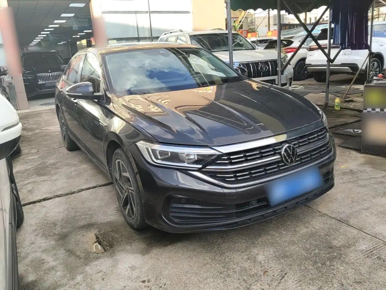 Volkswagen Sagitar 2023 300TSI DSG Excellence Edition — миниатюра 3