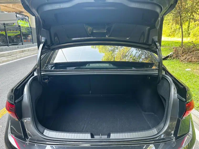 Volkswagen Sagitar 2023 300TSI DSG Excellence Edition — миниатюра 19