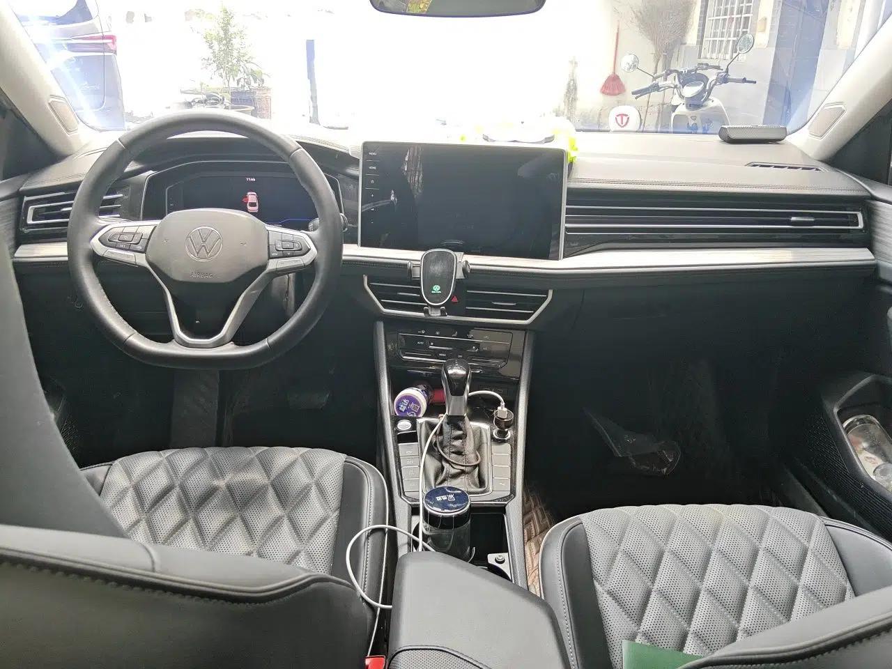 Volkswagen Sagitar 2023 280TSI DSG Excellence Edition — миниатюра 9