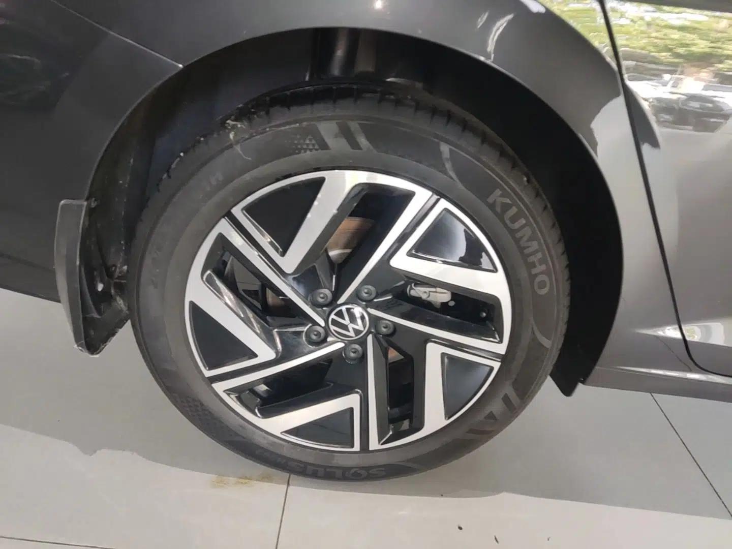 Volkswagen Sagitar 2025 300TSI DSG Excellence Edition — миниатюра 11