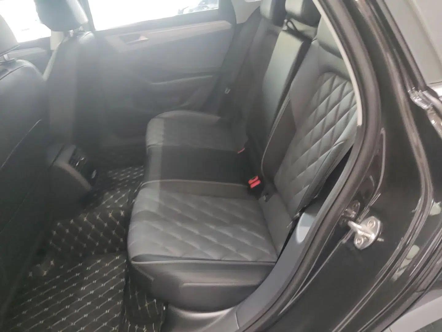 Volkswagen Sagitar 2025 300TSI DSG Excellence Edition — миниатюра 20