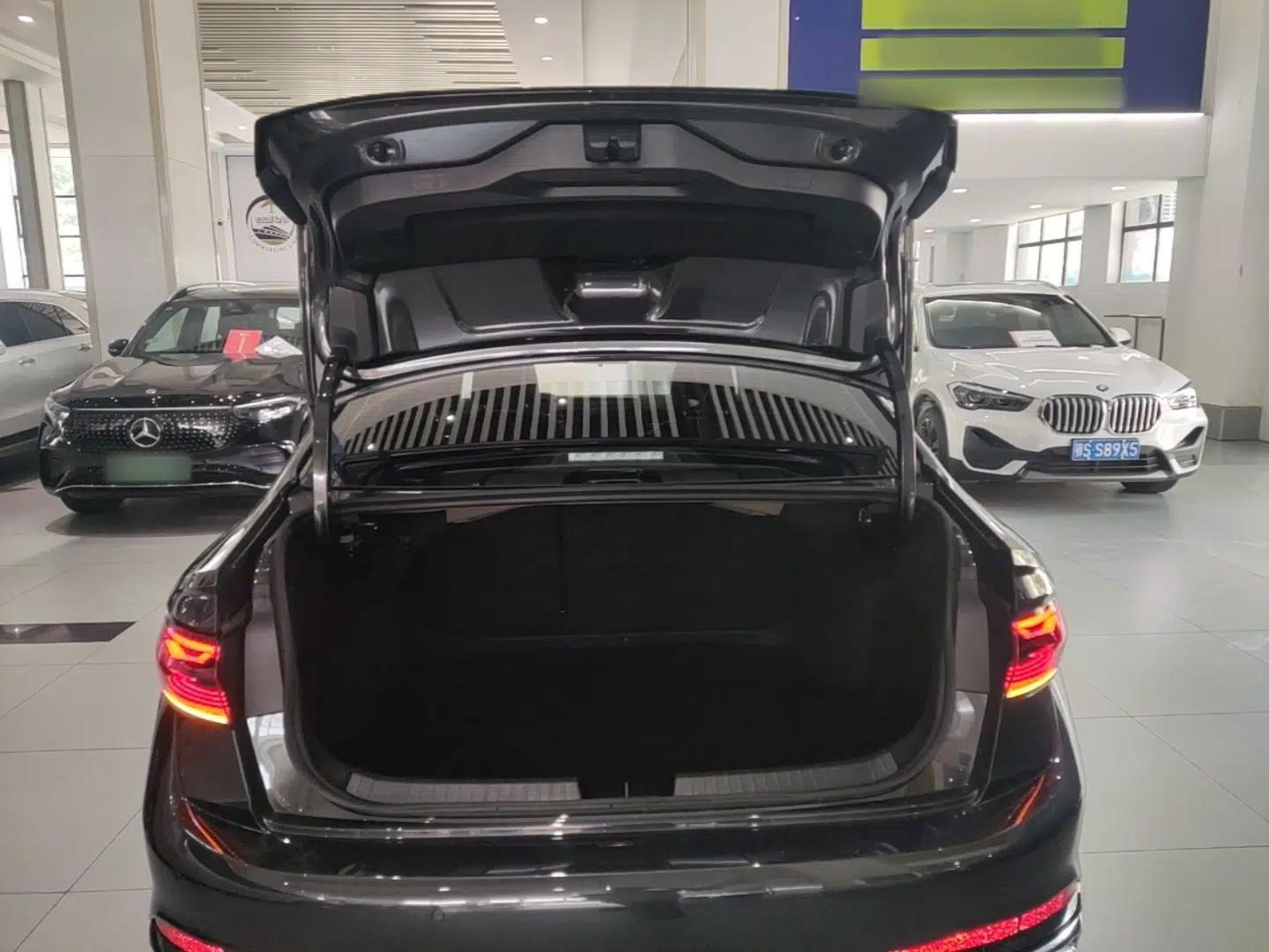 Volkswagen Sagitar 2025 300TSI DSG Excellence Edition — миниатюра 22