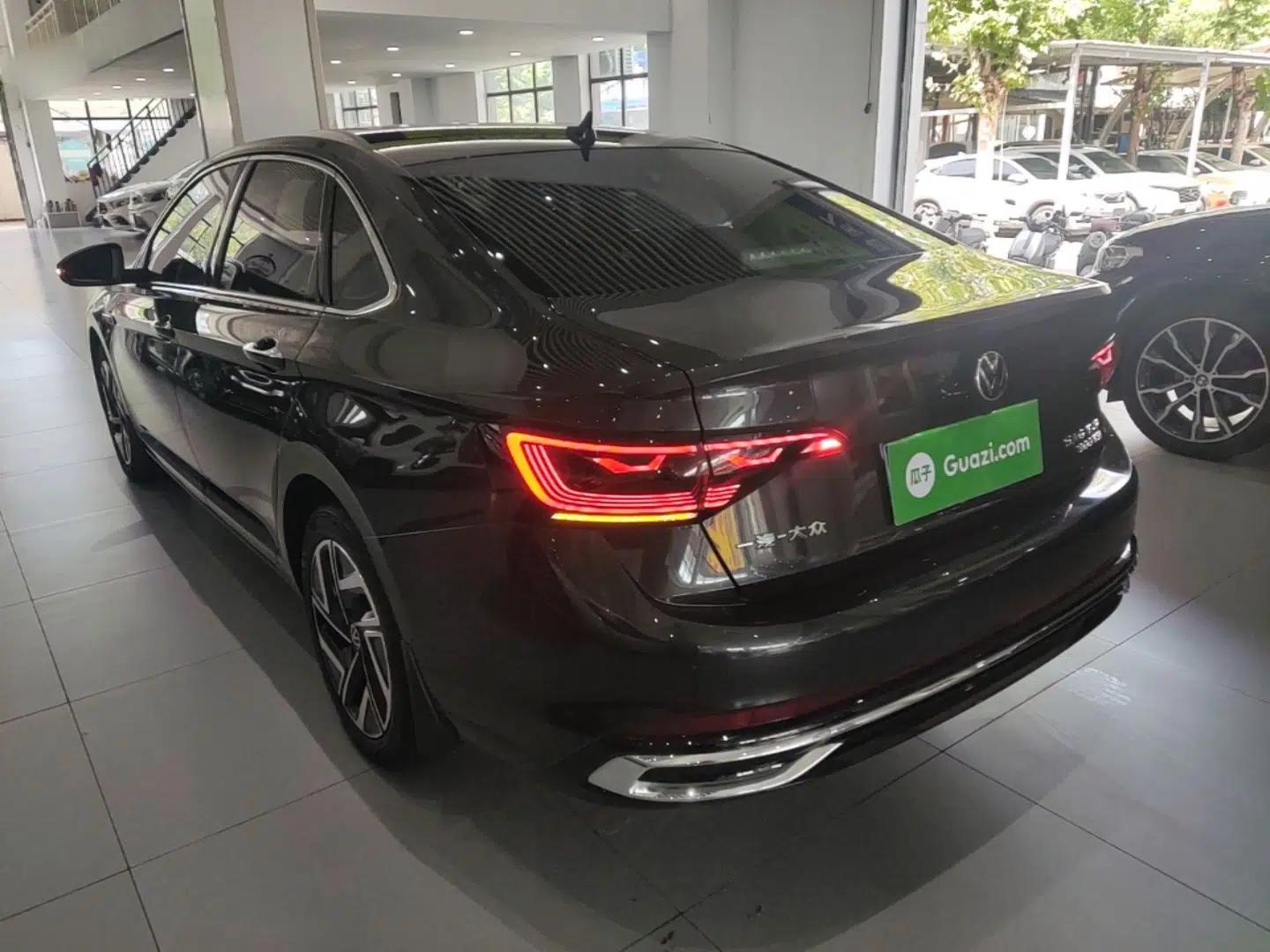 Volkswagen Sagitar 2025 300TSI DSG Excellence Edition — миниатюра 4