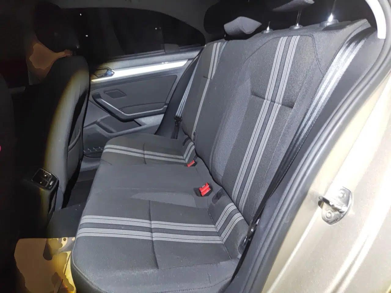 Volkswagen Lamando 2015 230TSI DSG Fashion Edition — миниатюра 17