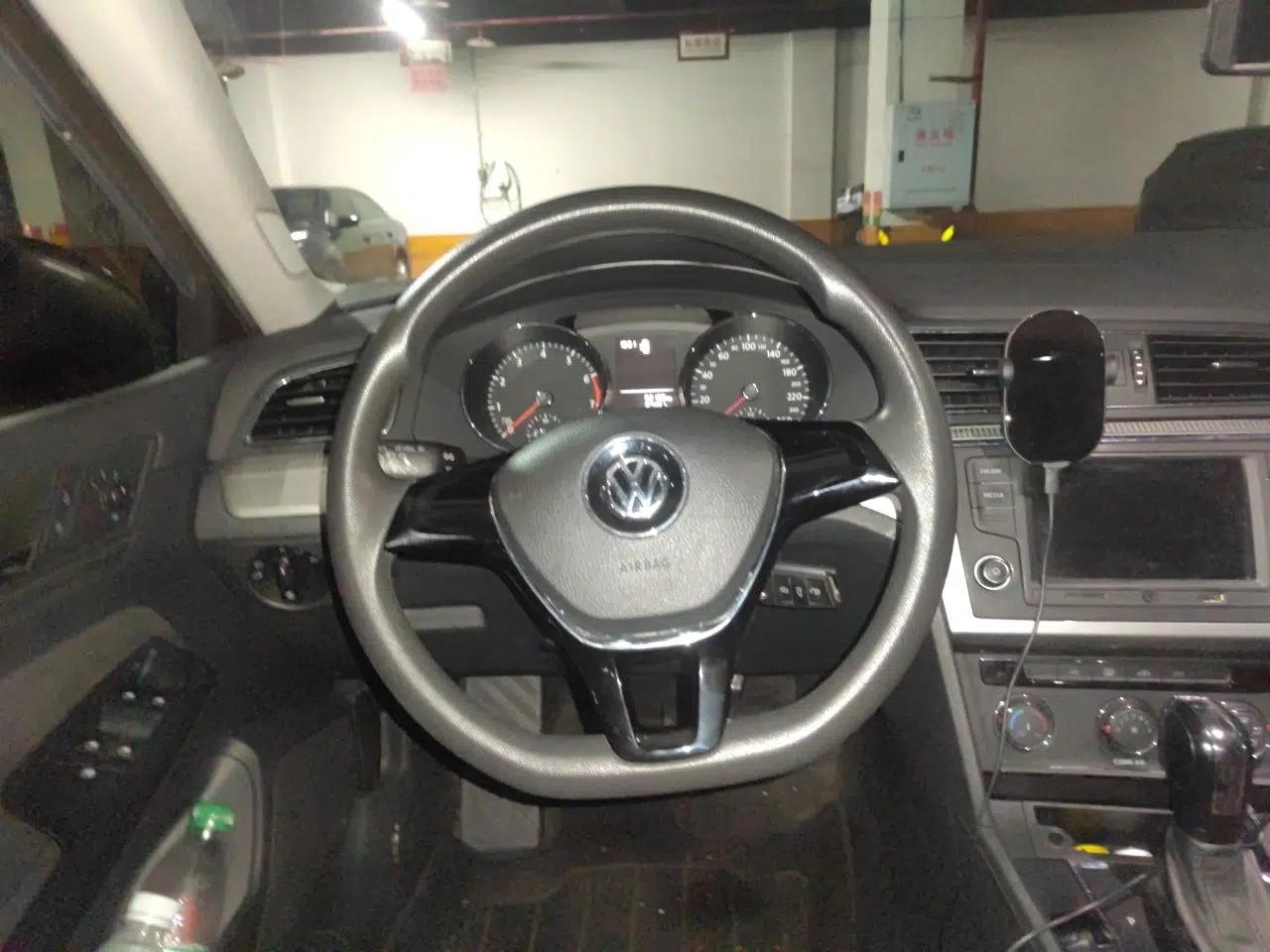 Volkswagen Lamando 2015 230TSI DSG Fashion Edition — миниатюра 10