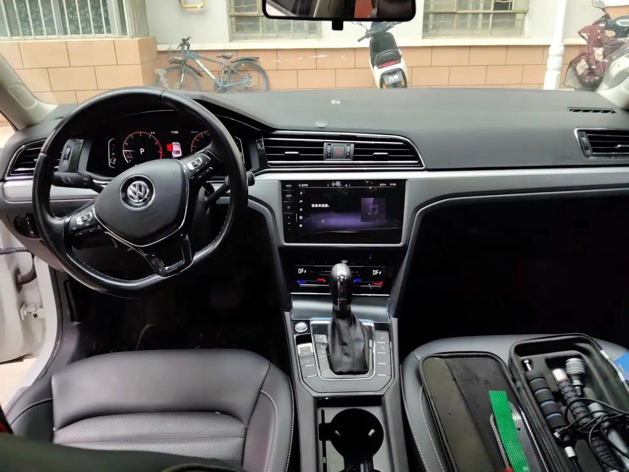 Volkswagen Lamando 2021 280TSI DSG Comfort Edition — миниатюра 9