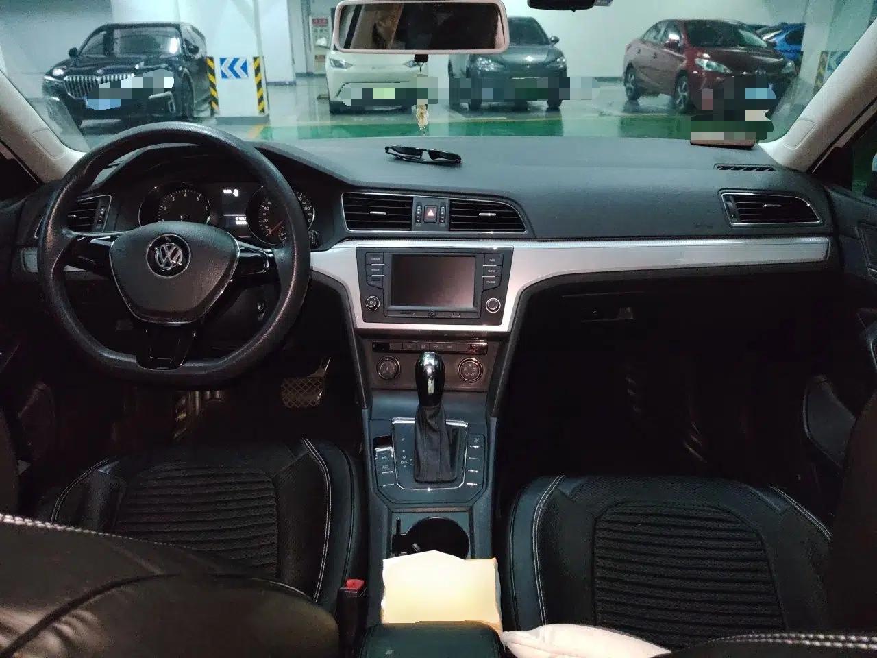 Volkswagen Lamando 2015 230TSI DSG Fashion Edition — миниатюра 9