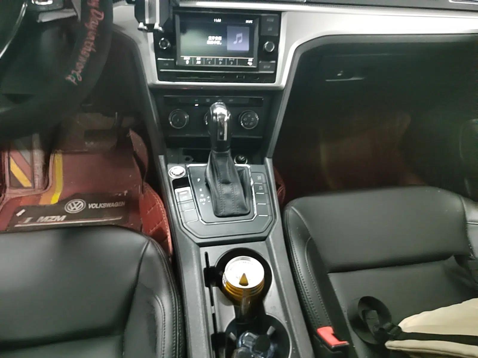 Volkswagen Lamando 2019 230TSI DSG Fashion Edition China VI — миниатюра 16