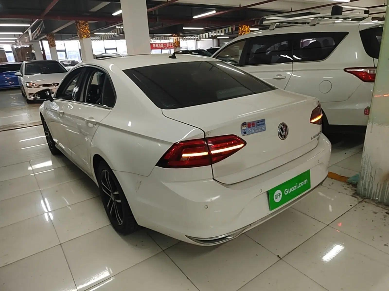 Volkswagen Lamando 2019 230TSI DSG Fashion Edition China VI — миниатюра 4