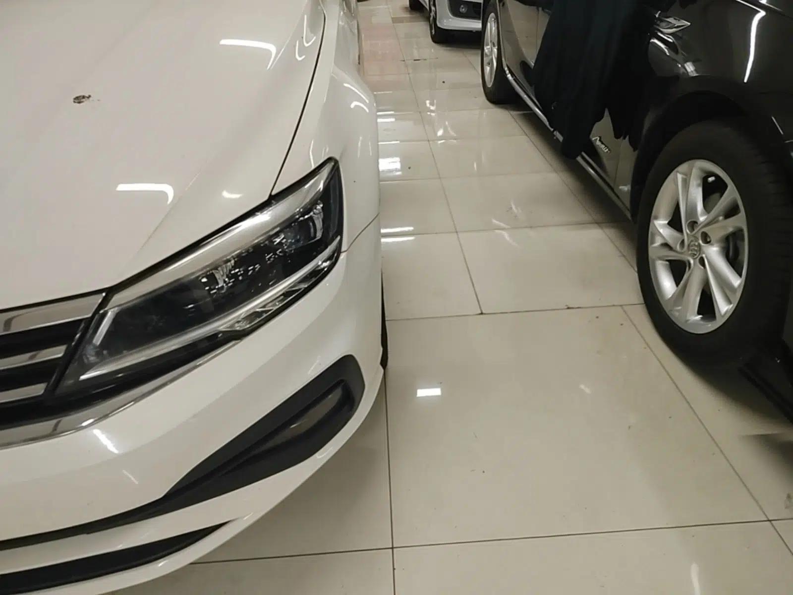 Volkswagen Lamando 2019 230TSI DSG Fashion Edition China VI — миниатюра 8