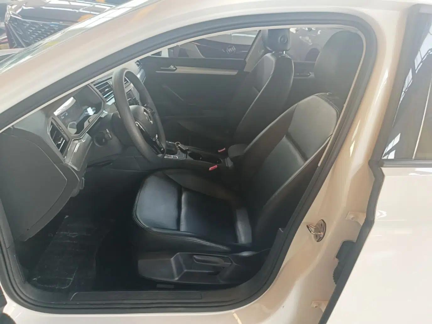 Volkswagen Lamando 2019 230TSI DSG Fashion Edition China VI — миниатюра 17