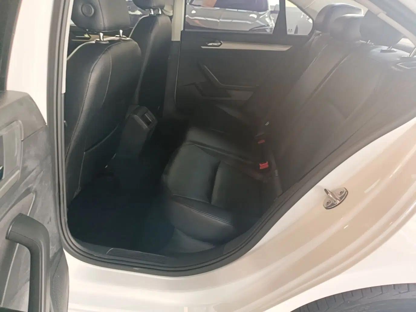 Volkswagen Lamando 2019 230TSI DSG Fashion Edition China VI — миниатюра 20