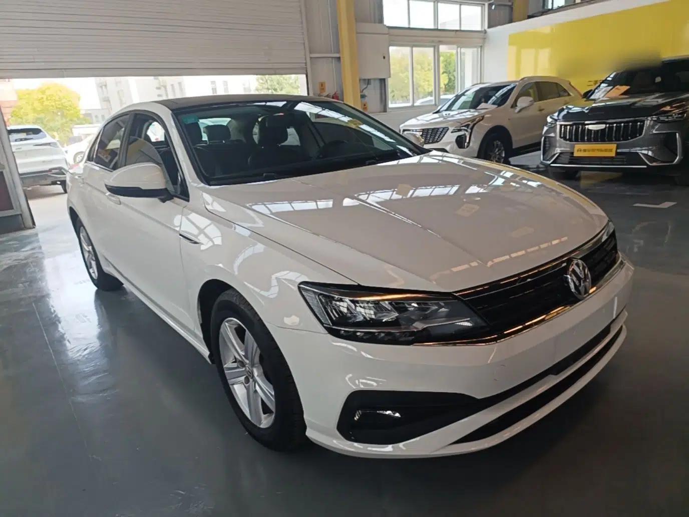 Volkswagen Lamando 2019 230TSI DSG Fashion Edition China VI — миниатюра 3