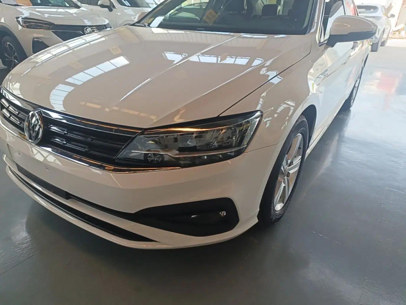 Volkswagen Lamando 2019 230TSI DSG Fashion Edition China VI — миниатюра 8