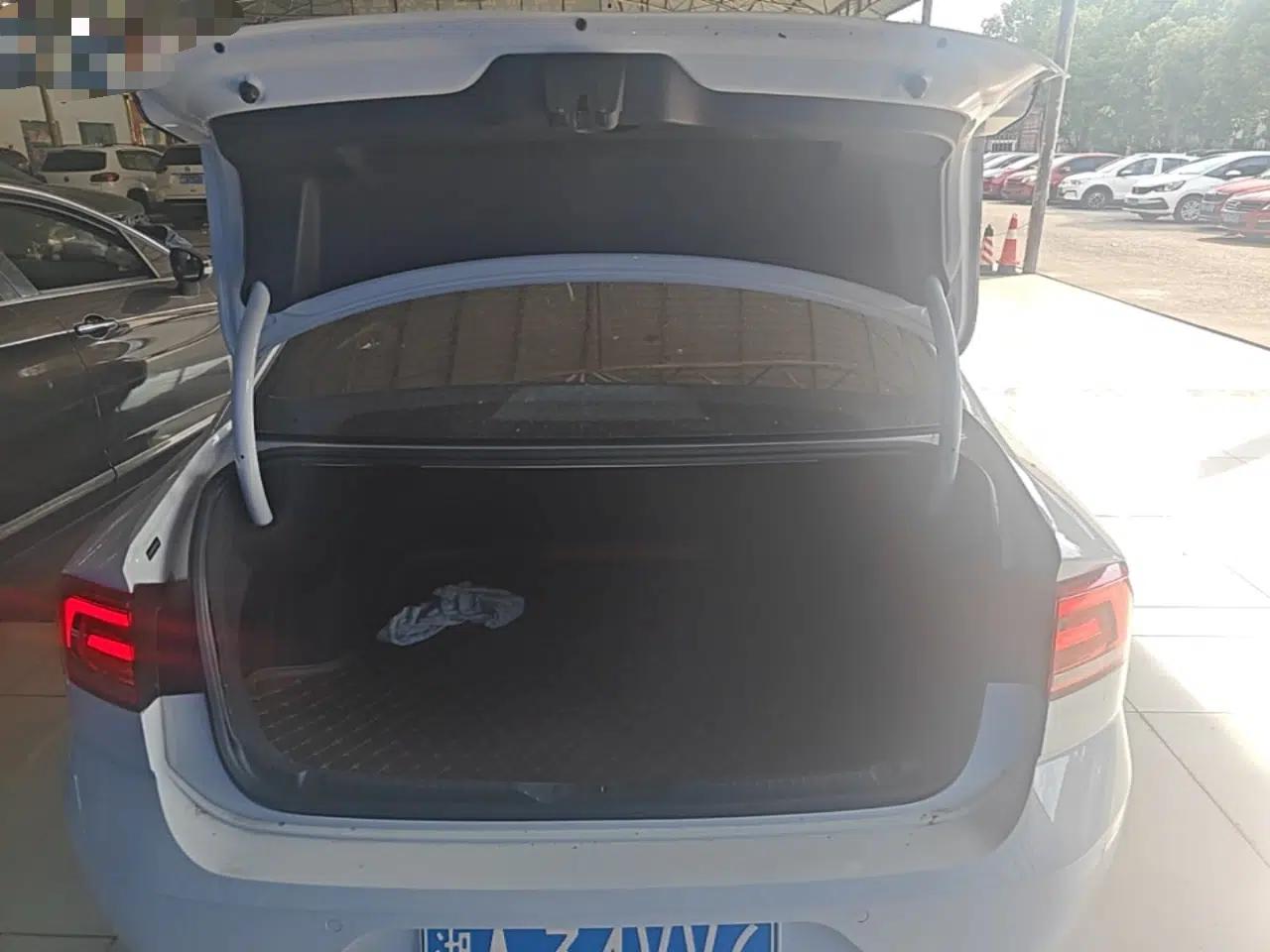 Volkswagen Lamando 2017 230TSI DSG Fashion Edition — миниатюра 22