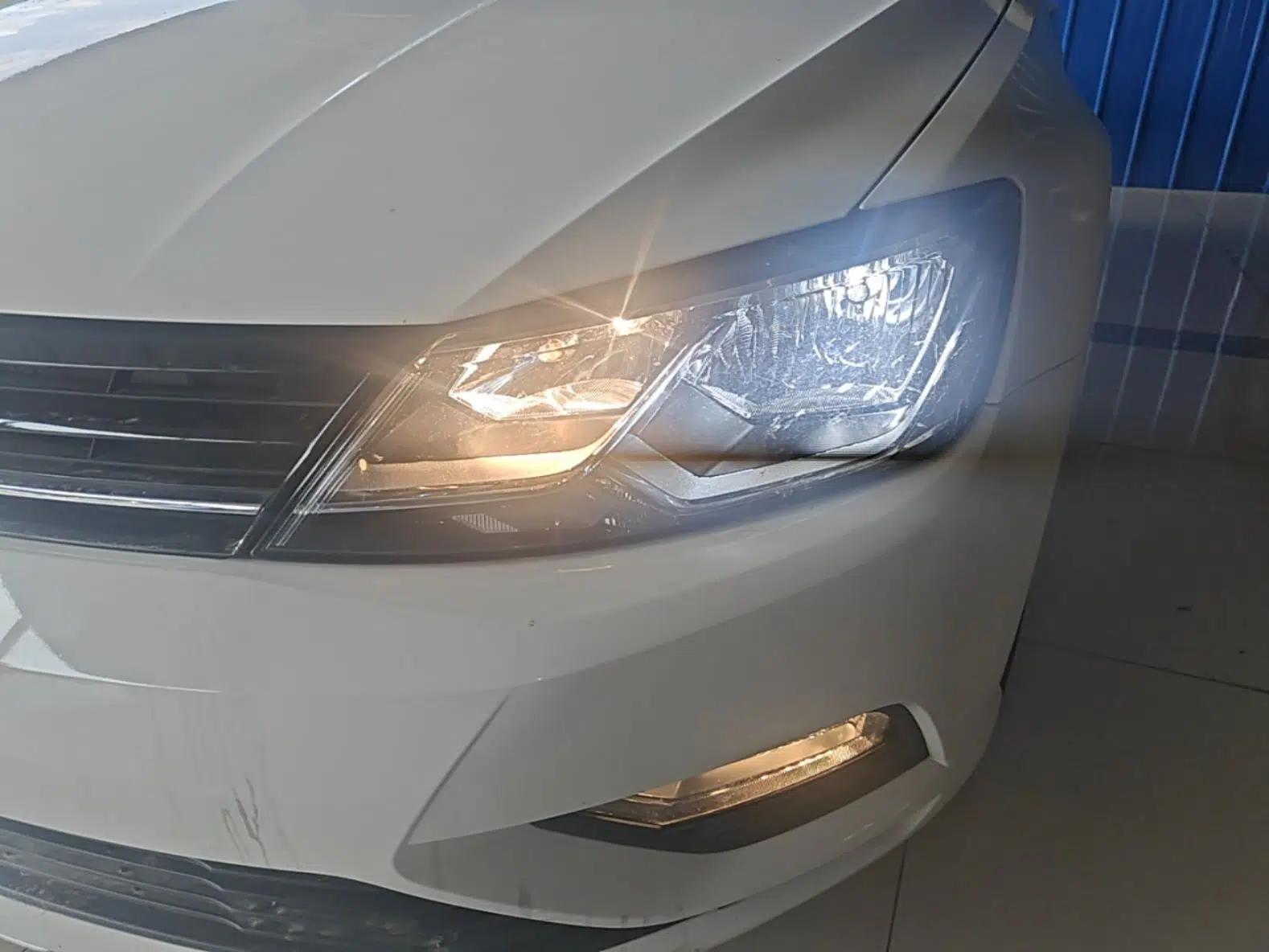 Volkswagen Lamando 2017 230TSI DSG Fashion Edition — миниатюра 8
