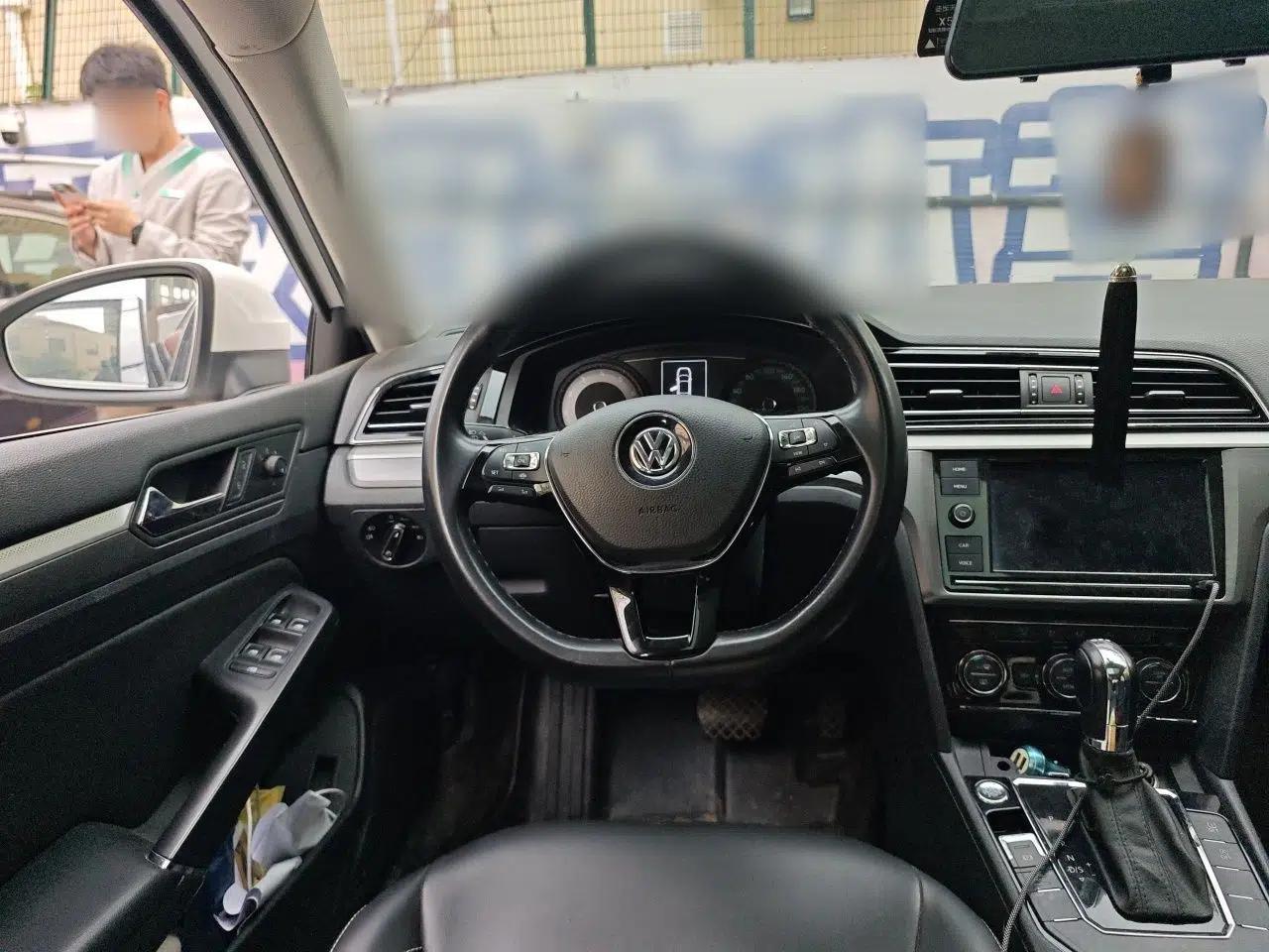 Volkswagen Lamando 2019 280TSI DSG Comfort Edition China VI standard — миниатюра 10