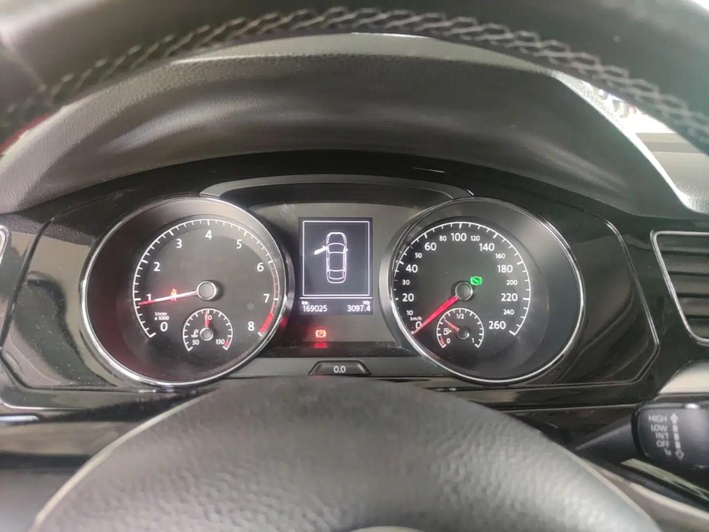 Volkswagen Lamando 2015 330TSI DSG Comfort Edition — миниатюра 14