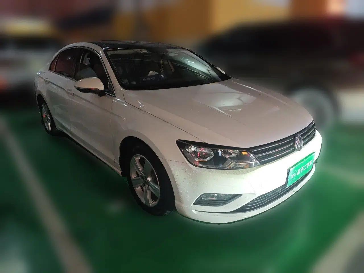 Volkswagen Lamando 2017 230TSI DSG Fashion Edition — миниатюра 3