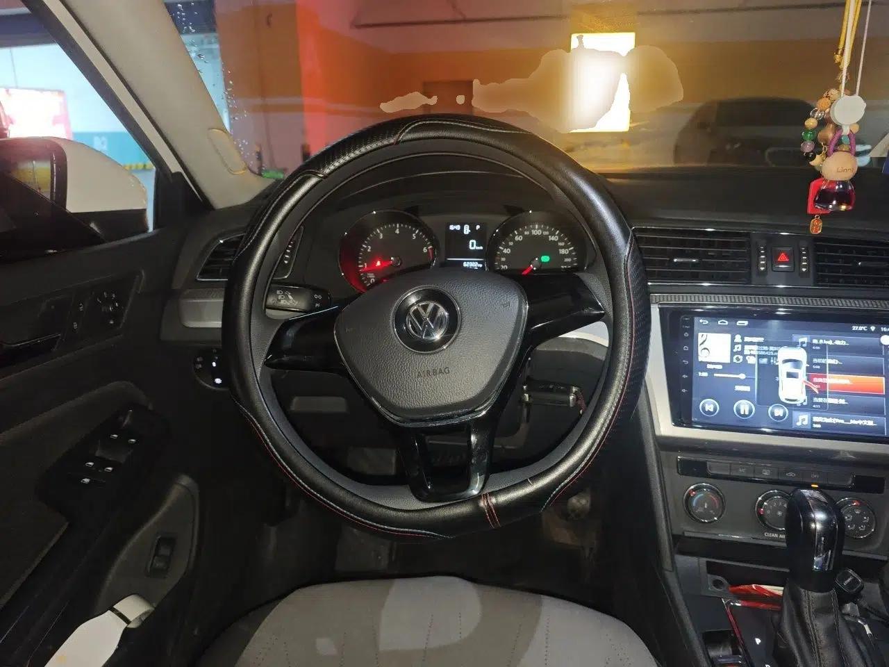 Volkswagen Lamando 2017 230TSI DSG Fashion Edition — миниатюра 10
