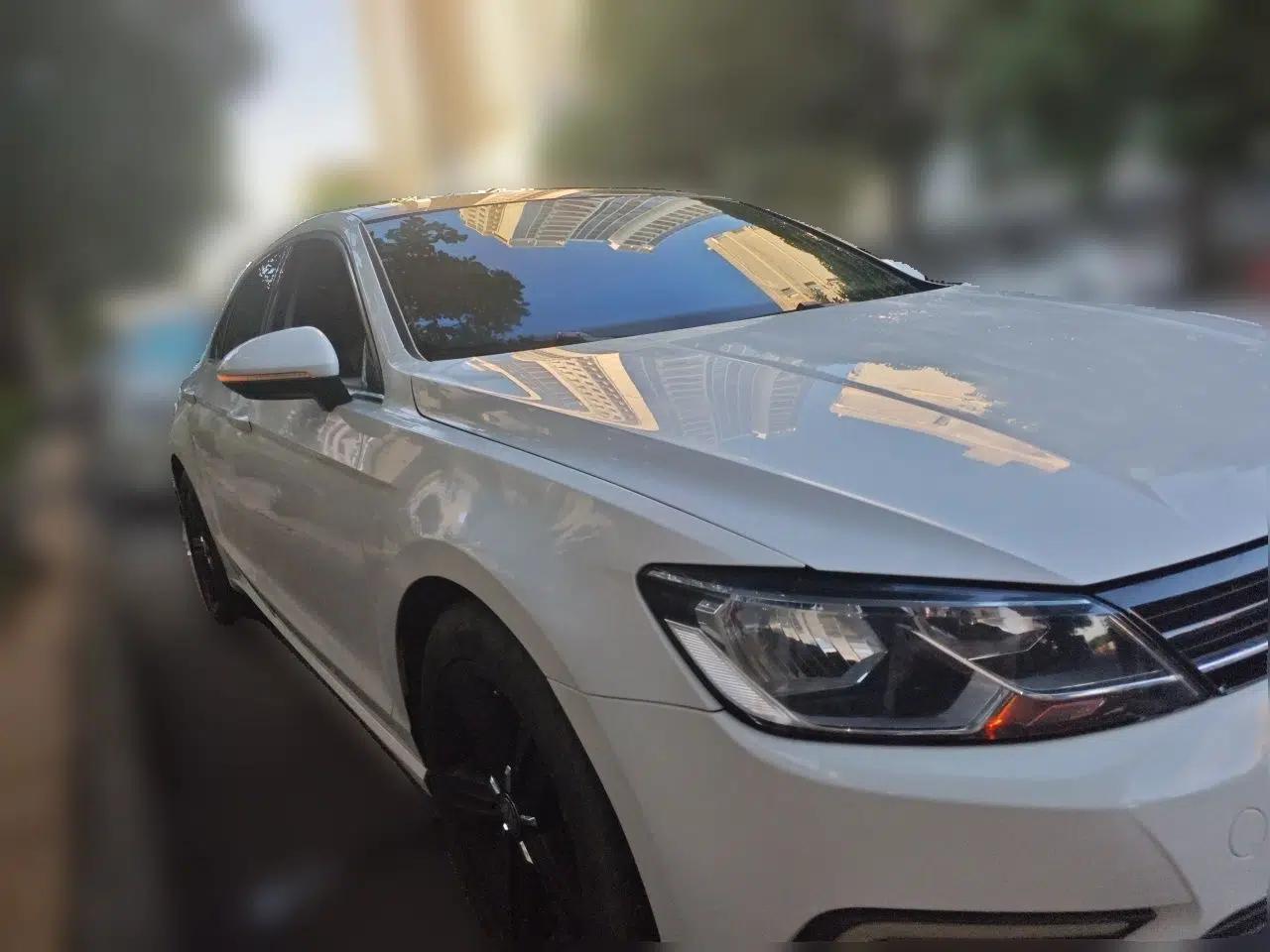 Volkswagen Lamando 2015 280TSI DSG Comfort Edition — миниатюра 3