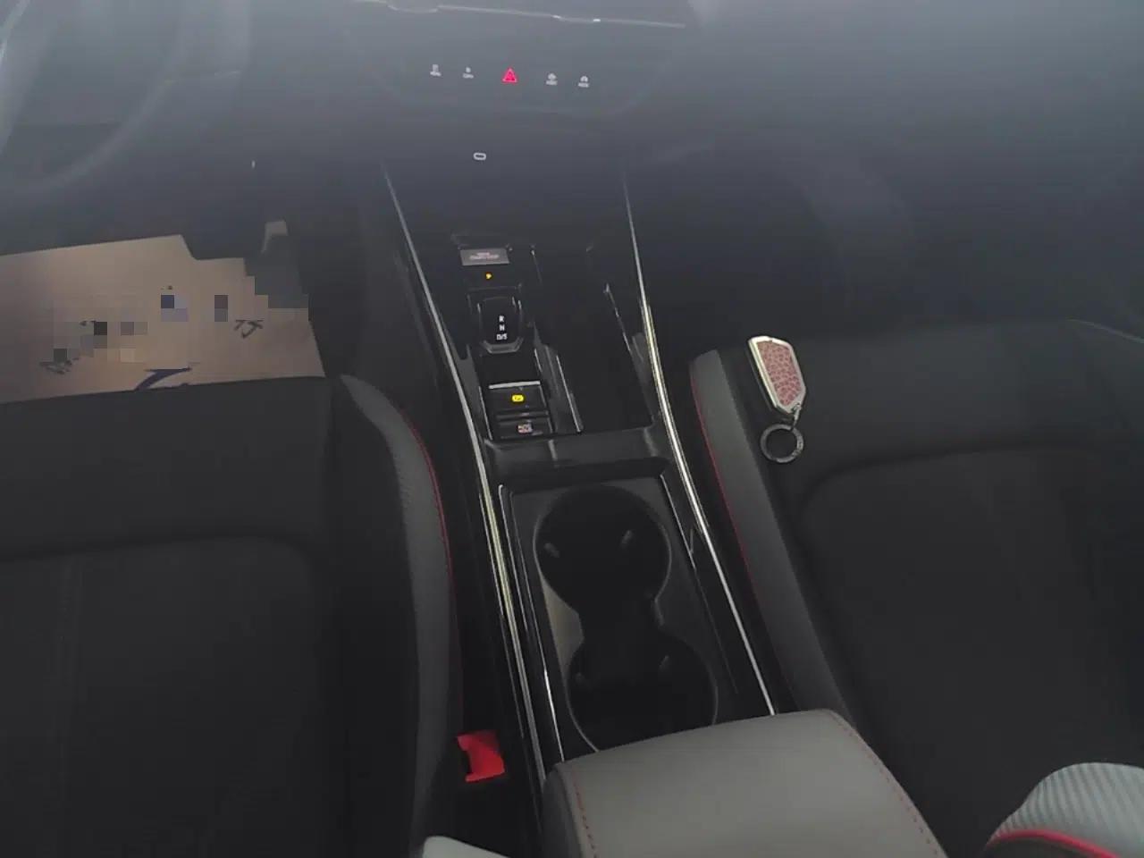 Volkswagen Lamando 2024 Lavida L 280TSI DSG Cool & Spicy Edition — миниатюра 16