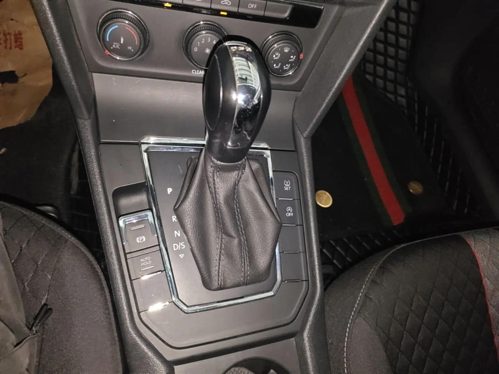 Volkswagen Lamando 2021 230TSI DSG Fashion Edition — миниатюра 16