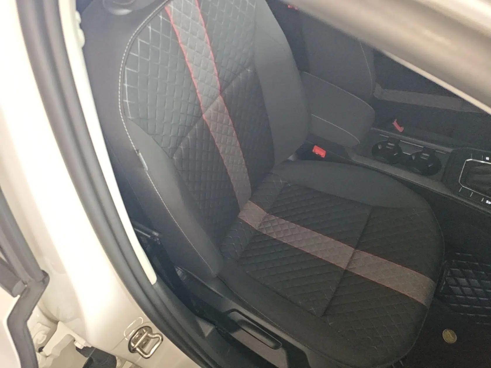 Volkswagen Lamando 2021 230TSI DSG Fashion Edition — миниатюра 19
